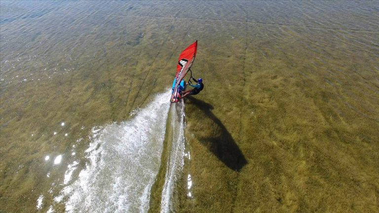 Lake George - Sailor: Derryn Arthur - Photo: Gary Issac